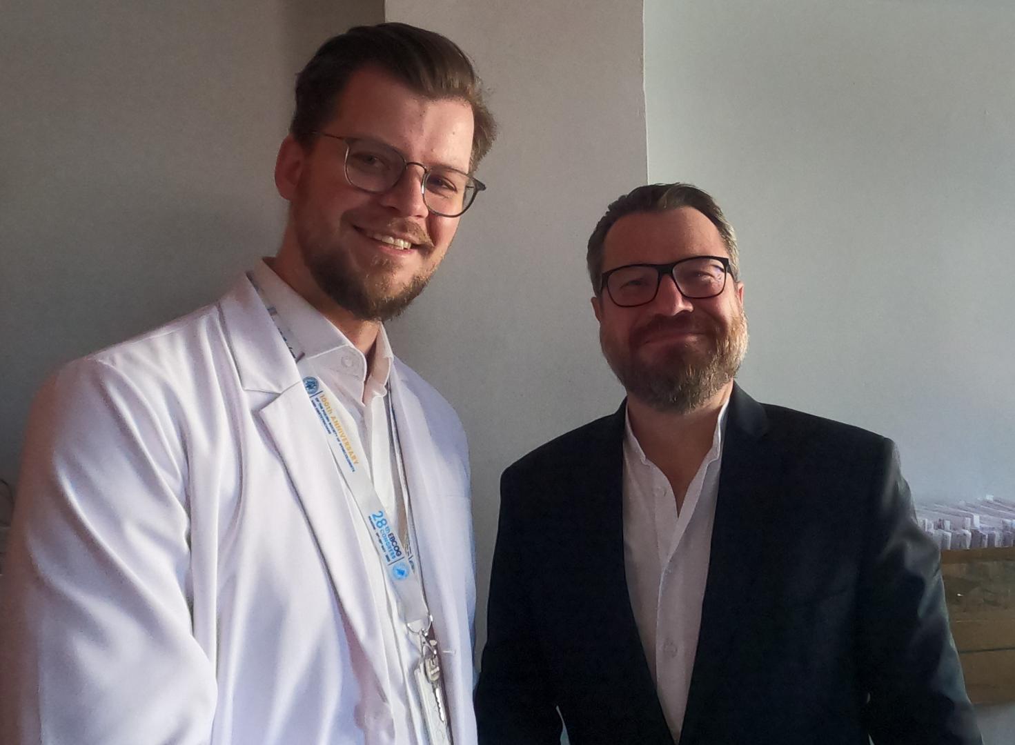 Fot. PAP; od lewej: dr Bartosz Czapski, MSWiA, prof. Jarosław Maciaczyk