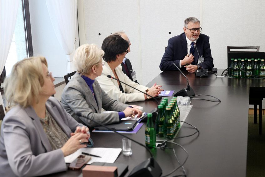 T. Paczos - Kancelaria Senatu, prof. P. Matras